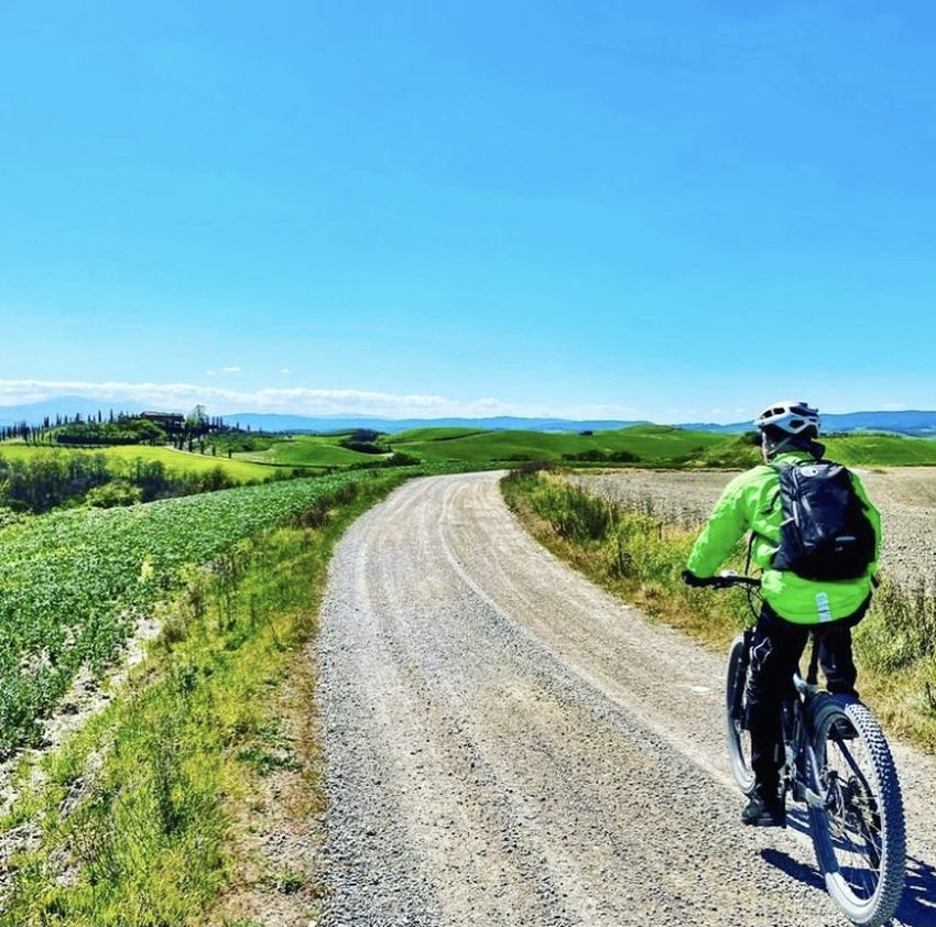 20220328-Itinerari-Toscana-Crete Senesi-Crete MTB Experience-sentiero giorno