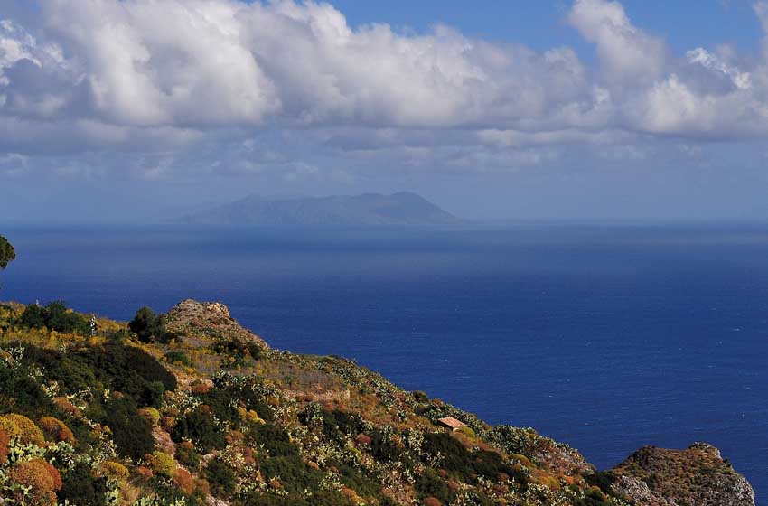 20220503_Vulcano-da-Tindari