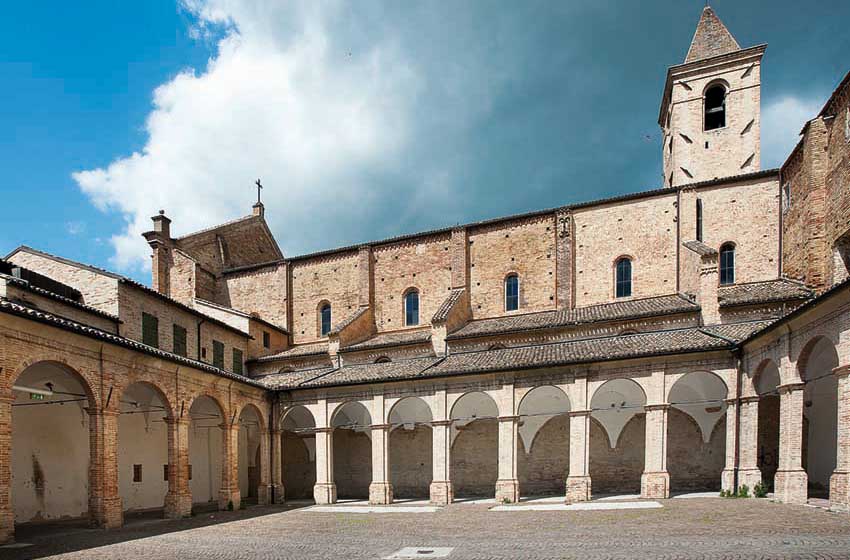 Abbazia-di-Chiaravalle