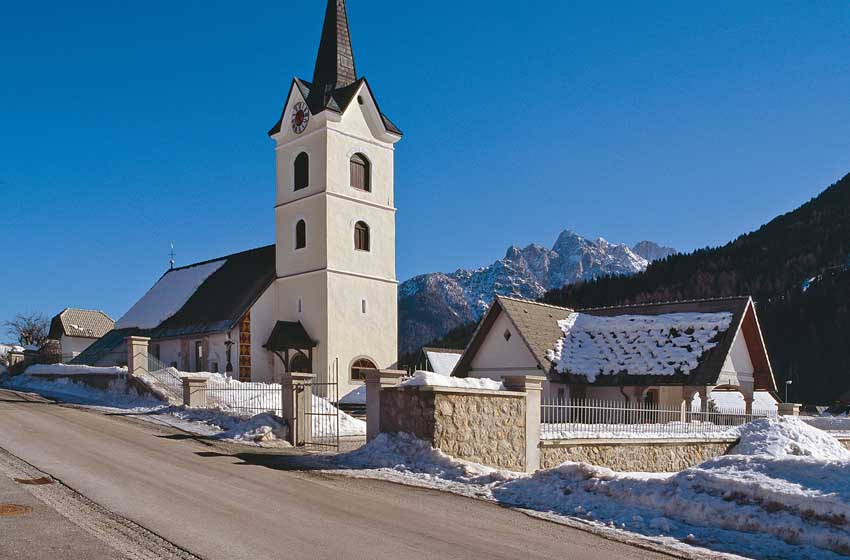 20220504_Gora_fraz-Podkoren_chiesa-S.Andrea