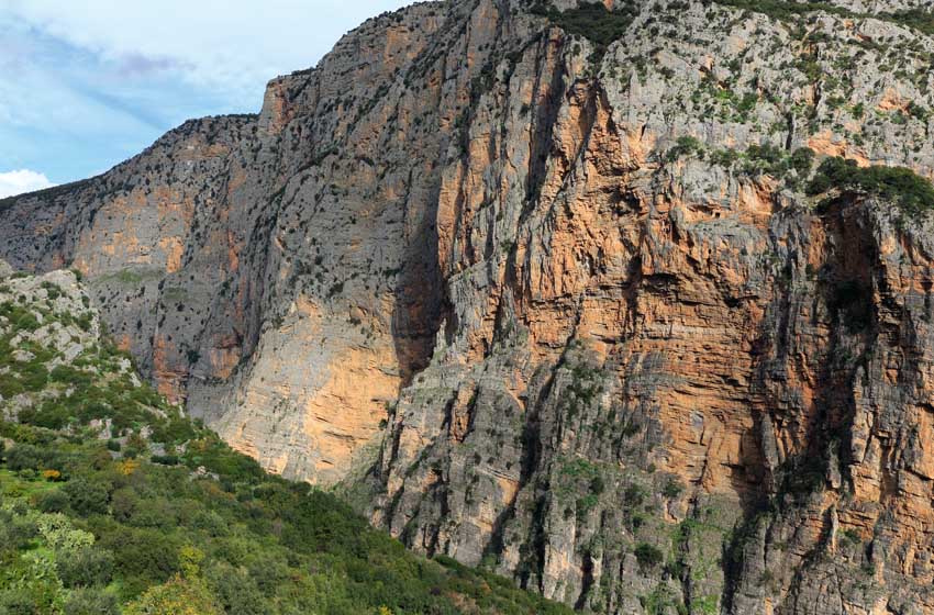 20220504_parete-calcarea-della-Timpa-del-Demonio