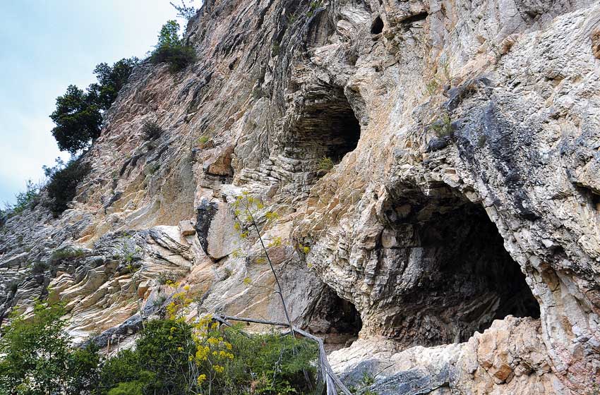 20220505_Ripe-di-Civitella_ingressi-grotta