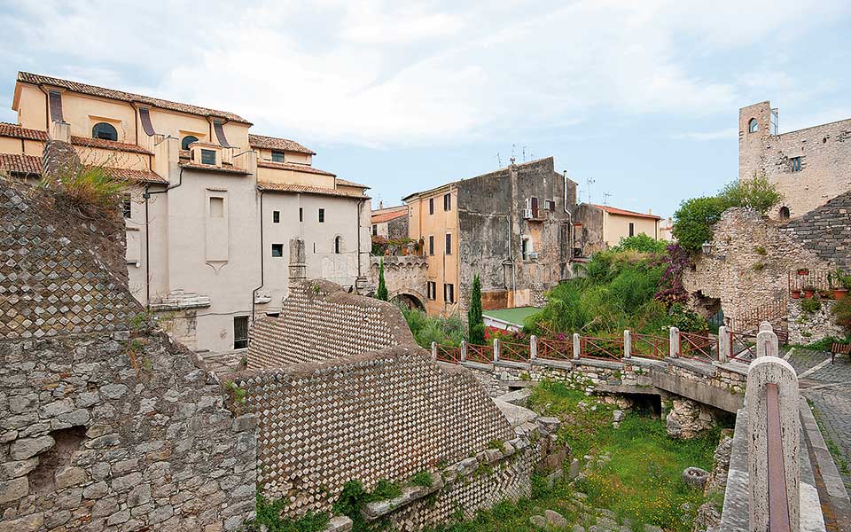 20220202_Terracina_resti Capitolium_centro storico