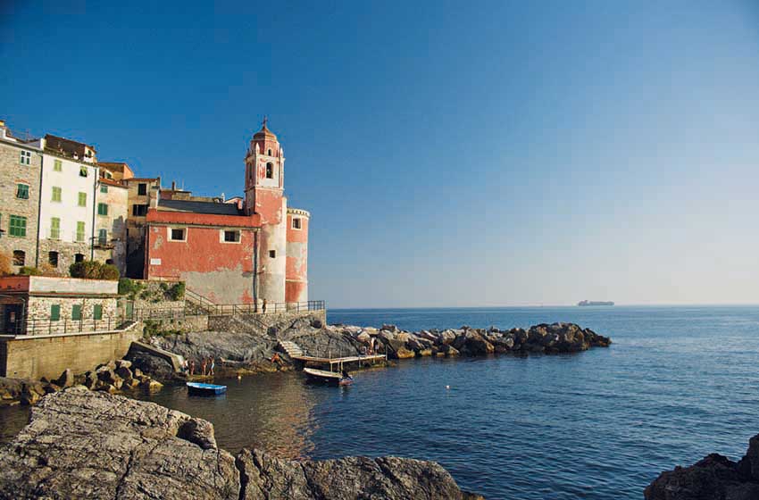 Il porticciolo del borgo di Tellaro. Liguria