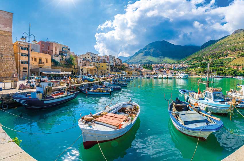 Sicilia-Castellammare-del-Golfo-porticciolo