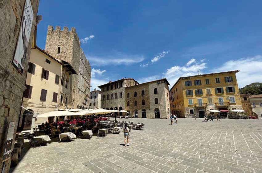 Maremma-Massa Marittima-piazza