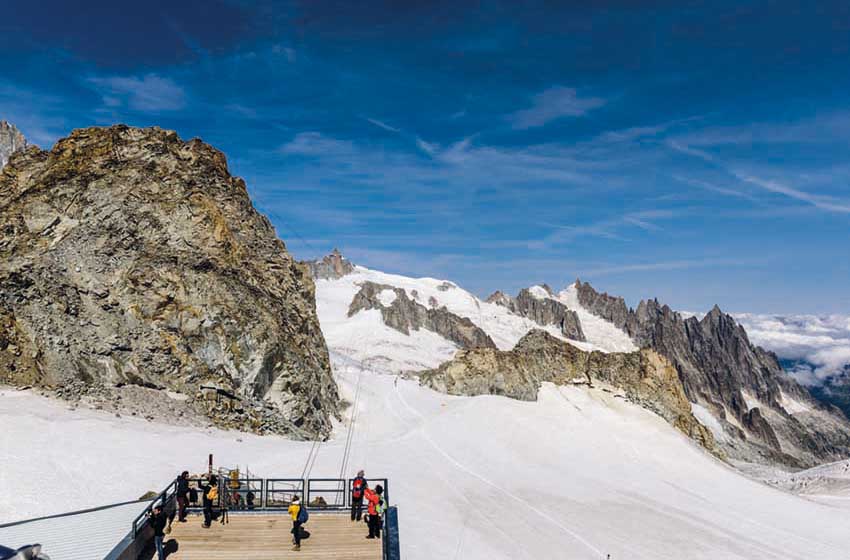 Courmayeur-Panorama da Punta Helbronner