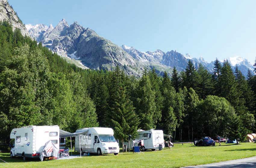 Courmayeur-piazzole-Campeggio Monte Bianco La Sorgente