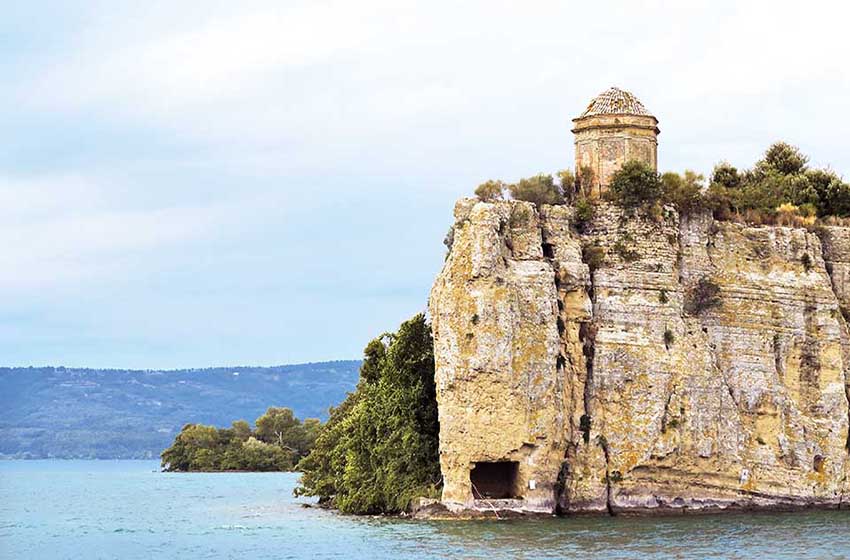 isola-Bisentina