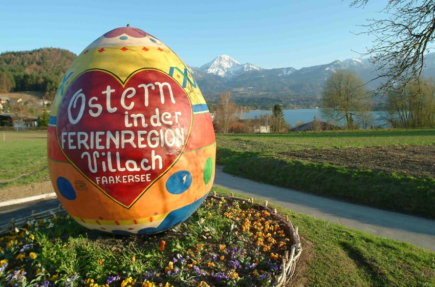 Austria-Carinzia-regione di Villach-uovo grande dipinto-lago-montagna-giardino fiorito