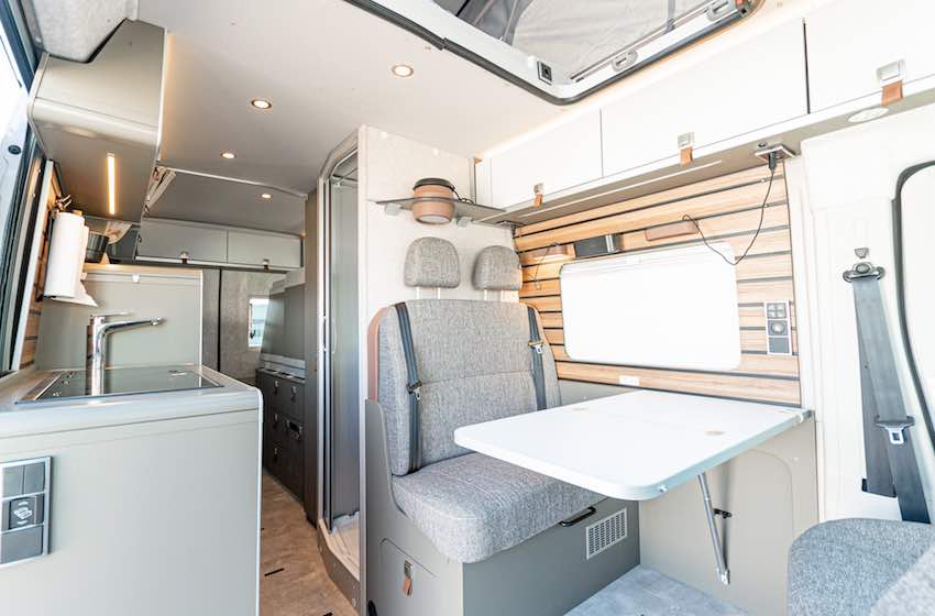 Hymer Grand Canyon abitacolo