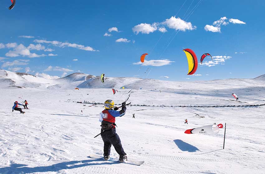 Campo-Imperatore-Snowkite