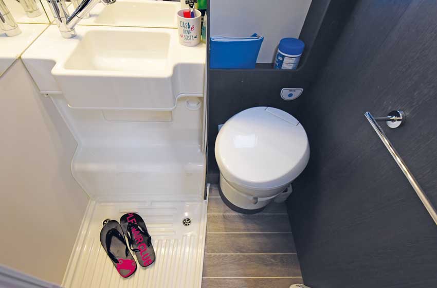 Roller Team Kronos 291 TL bagno