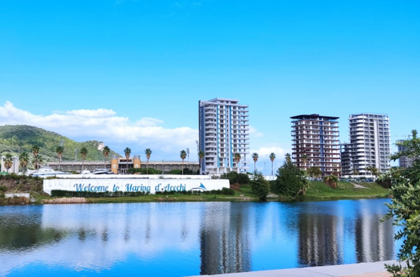 Salerno-Marina-di-Arechi