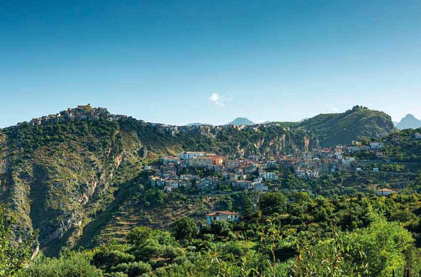 Calabria-borghi Maierà e Grisolia-Parco Nazionale del Pollino-panorama