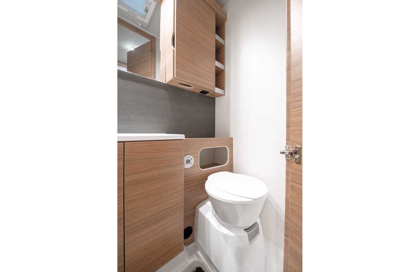 Weinsberg Caraone 390 PUH bagno