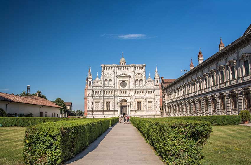 Lombardia-Pavia-Certosa facciata