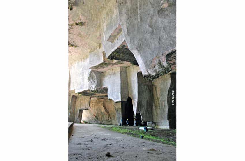 Sicilia-Siracusa-Neapolis-Latomie-Grotta dei Cordari-Ph. Ida Santilli
