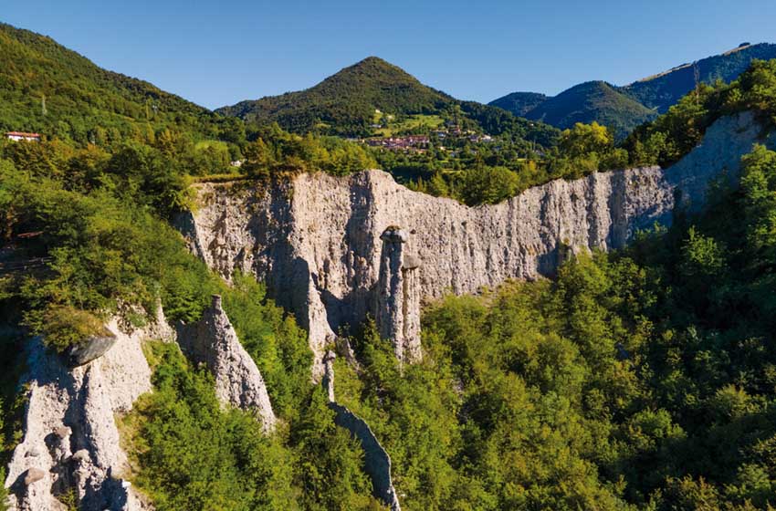 Le Piramidi di Zone