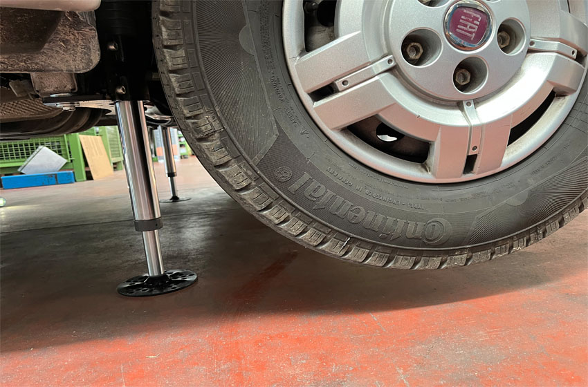 Pesatura del camper tramite kit optional Amplo sistema di pesatura