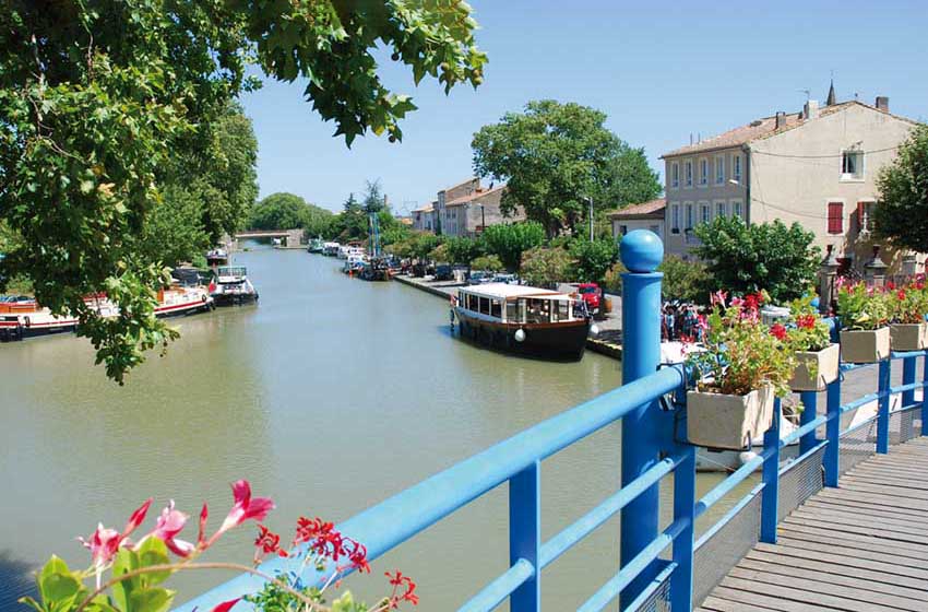 Francia-Homps-ponte e barche