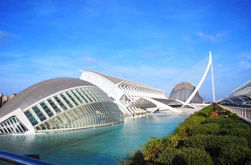 Valencia-Citta dell'Arte e della Scienza
e-della-Scienza.