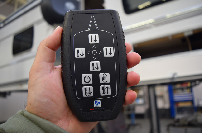 AL-KO E&P: il kit Level C di piedini per caravan - Pleinair