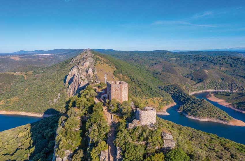 Spagna-Estremadura-Parco Nazionale del Monfrague-castello