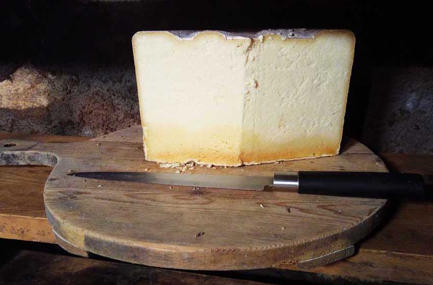 Castelmagno d'alpeggio