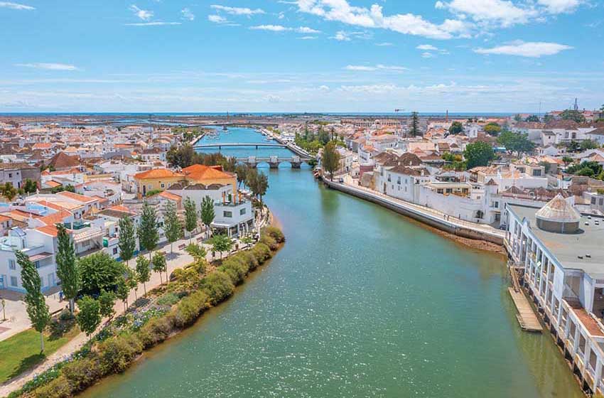 Portogallo-Algarve-Tavira-fiume veduta dall'alto