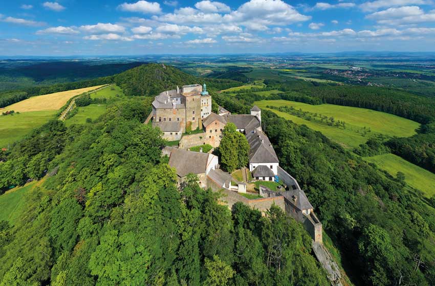 Repubblica Ceca-Buchlov-Castello-collina