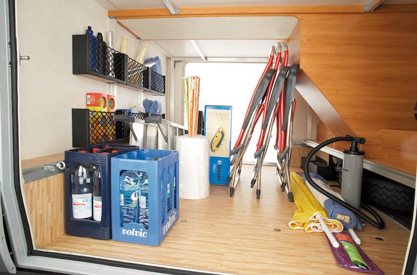 garage camper