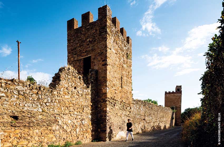 Sardinia-Iglesias-medieval walls-Ph. Massimiliano Rella