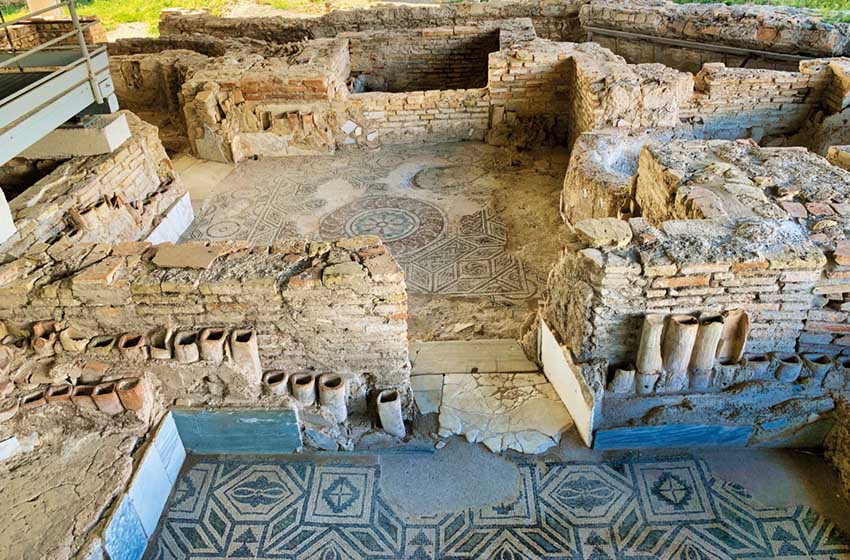 I mosaici pavimentali della Villa romana di Casignana, Calabria