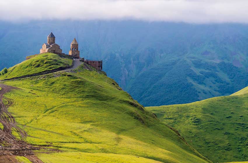 Georgia, Kazbegi, la chiesa di Gergeti