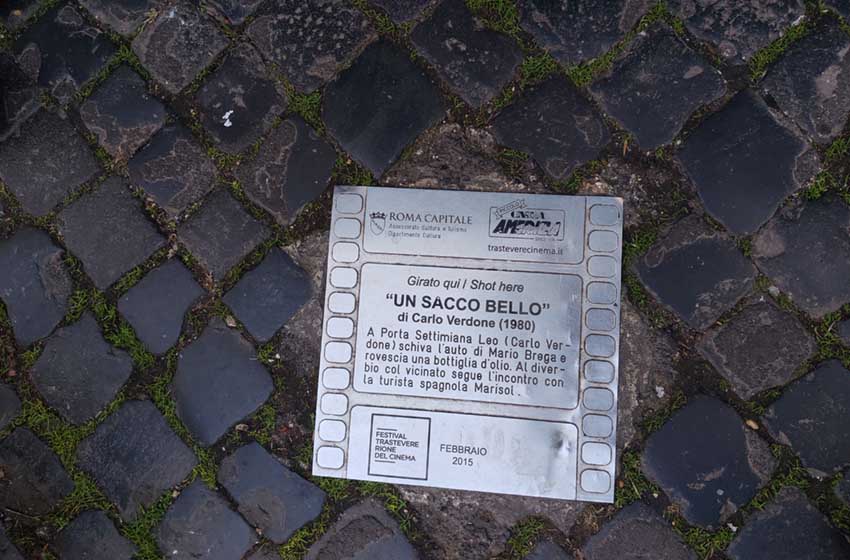 Lazio-Roma-Trastevere-Porta Settimiana-targa film Un sacco bello
