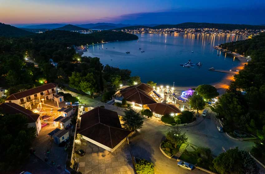 Croazia, Isola di Murter, Camp Jezera Lovišća
