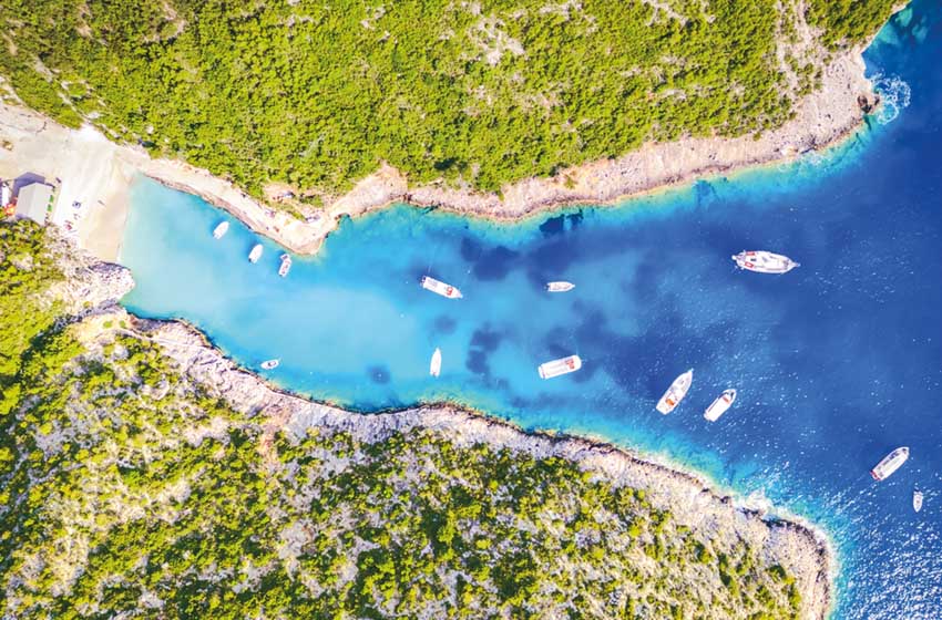 Grecia-Zacinto-Porto Vromi-Veduta aerea-AdobeStock_919198251