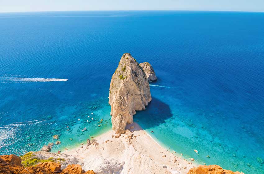 Grecia-Zacinto-Veduta aerea delle rocce Mizithres-AdobeStock_535569366