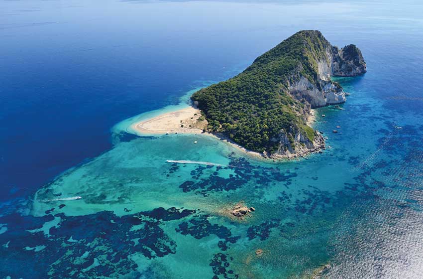 Grecia-Zacinto-Veduta aerea isola di Marathonissi-AdobeStock_314851931