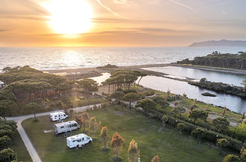 Inizia qui il tuo viaggio in camper e caravan - Pleinair