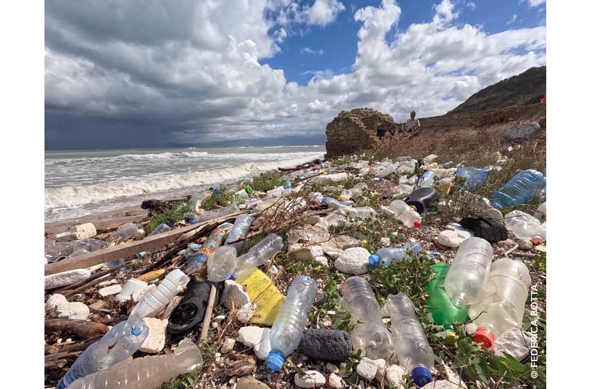 Albania-Marine Litter-rifiuti in spiaggia-ph Federica Botta