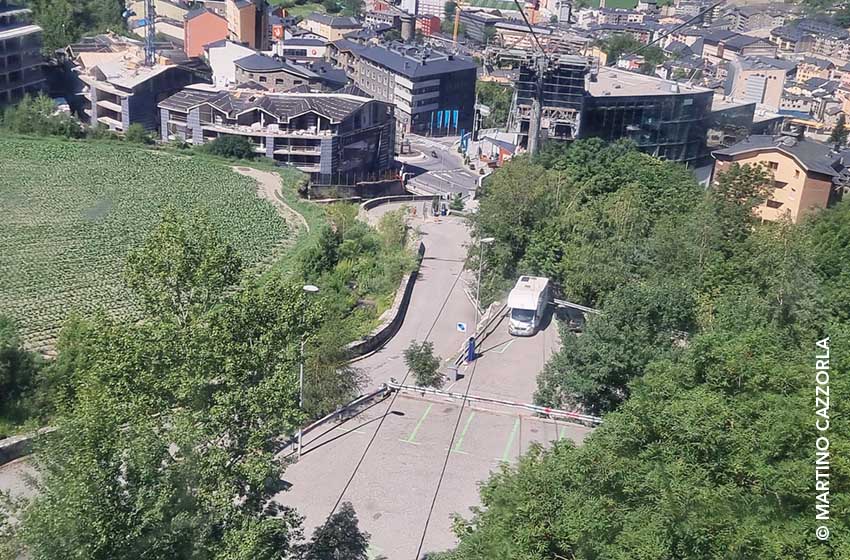 Spagna-Andorra-Encamp-Parcheggio-Ph. Martino Cazzorla