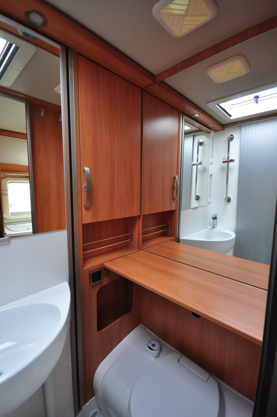 Hymer Exsis-i 504