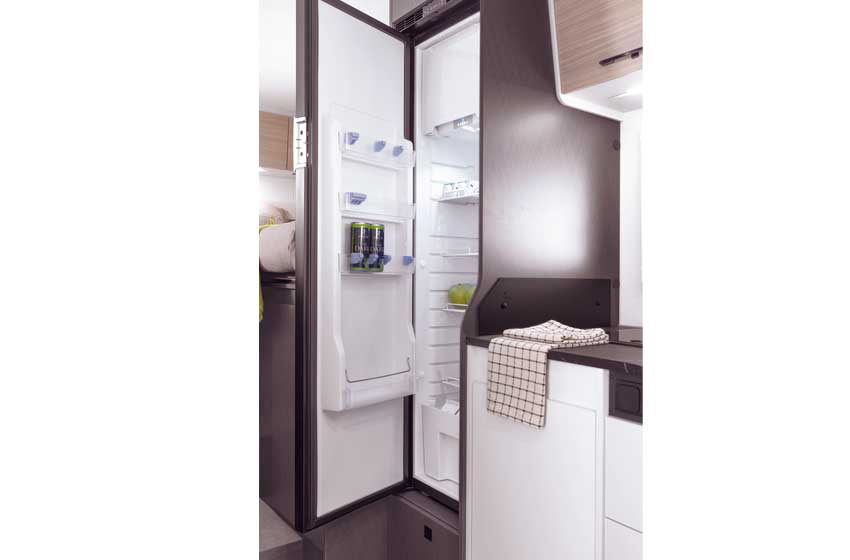 Etrusco T-Base 6.9 SB frigo a colonna