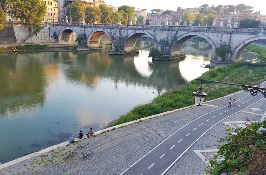 Ciclabile del Tevere