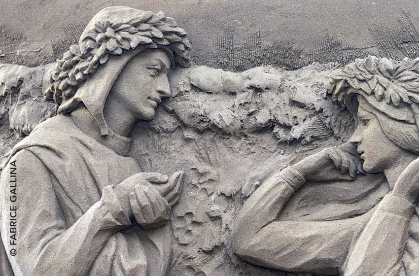 Friuli Venezia Giulia, Lignano (UD): il presepe di sabbia
