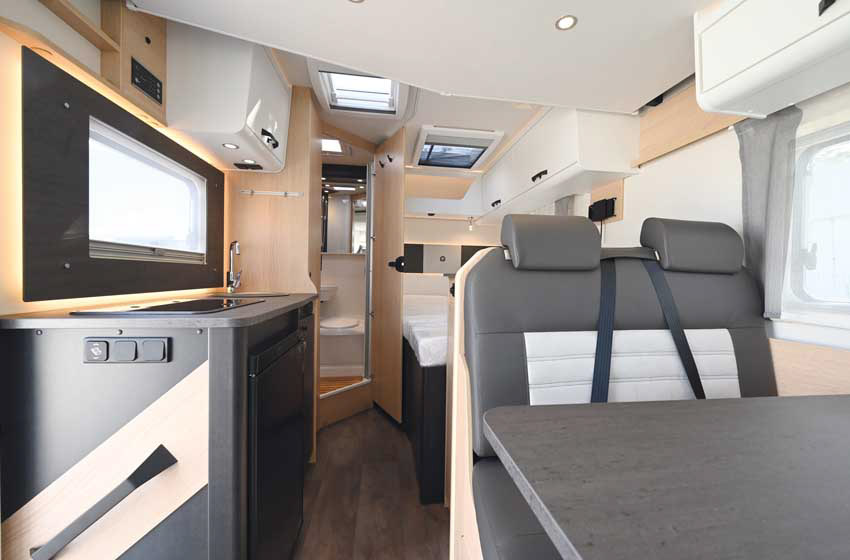 vista interna Sunlight T58 Adventure