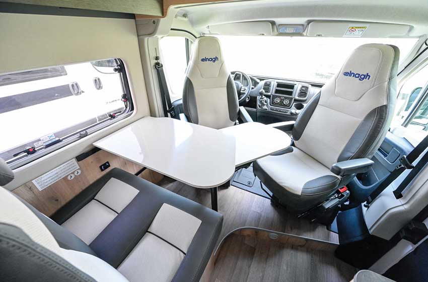 Elnagh E-Van Next interno camper economici