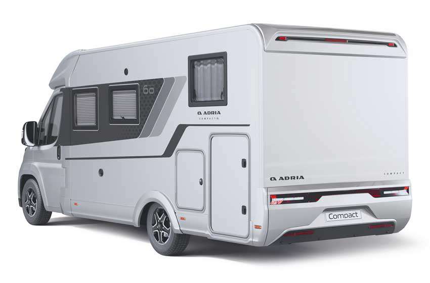 Adria Compact 60Y DL vista posteriore